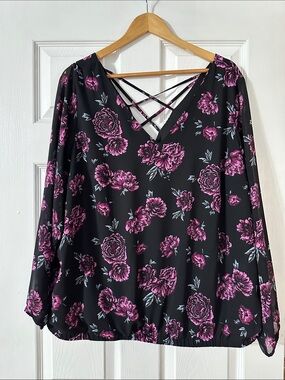 torrid Black Pink Floral V-Neck Tunic with Crisscross Straps